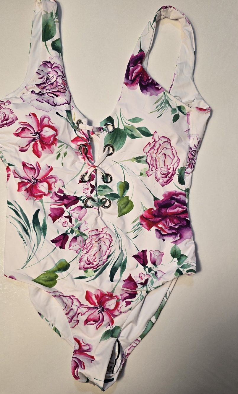 TWOT TiniBikini White Floral One Piece M